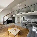 Gallery By Sienna Apartment