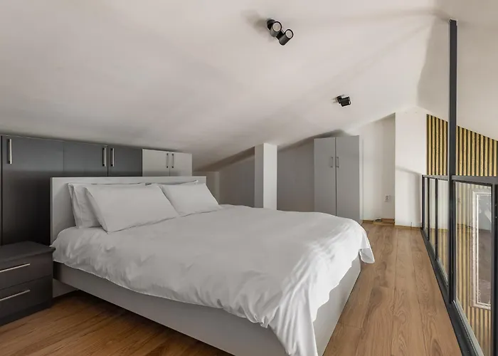 아파트 Gallery By Sienna