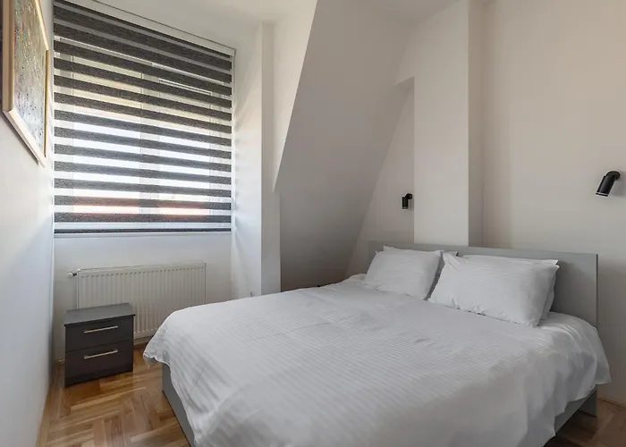 아파트 Gallery By Sienna 스코페